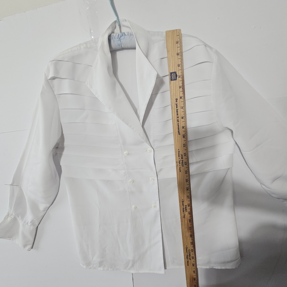 La Chine Classic Size 12 White Long-Sleeved Polyester Button Up Blouse with Laye - Picture 14 of 16